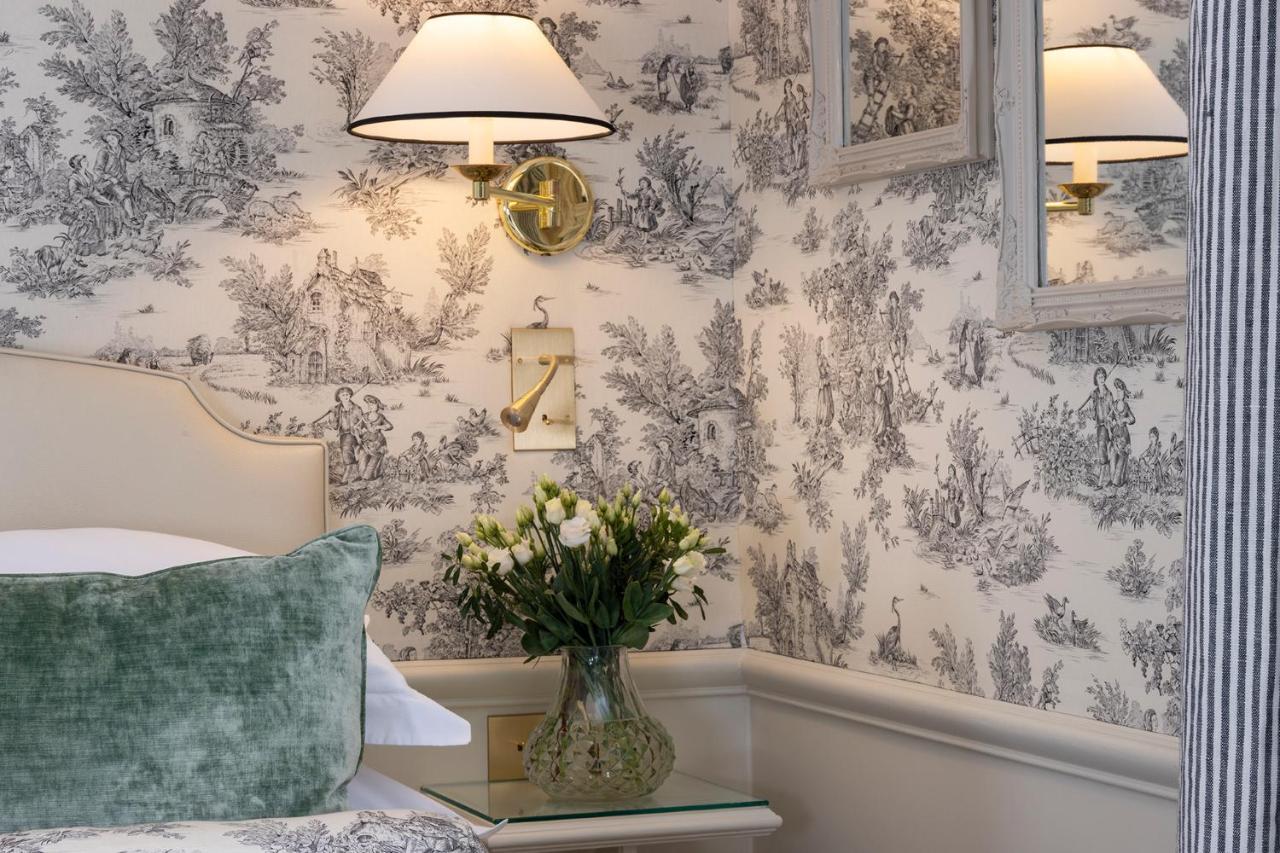 Hotel Du Champ De Mars Париж Екстериор снимка
